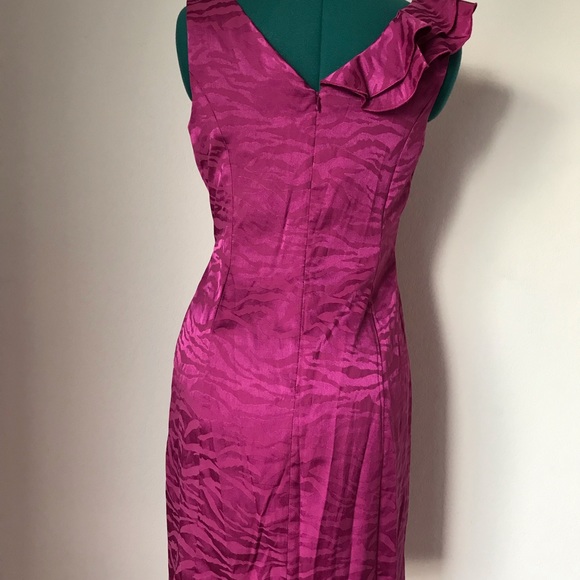 SOLDLeopard pattern sexy fuschia minidress Sz. 7/8 - Picture 5 of 6